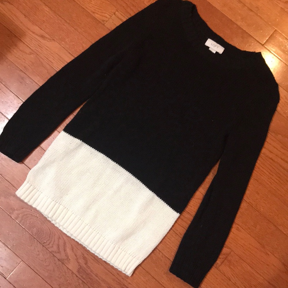 Loft Black and White Quarter Sleeve Sweater